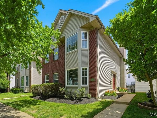 962 Morehouse Lane , University City, MO 63130