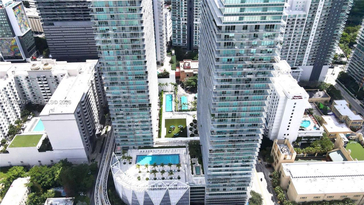 79 SW 12th St , Unit 3111-S, Miami, FL 33130 Photo