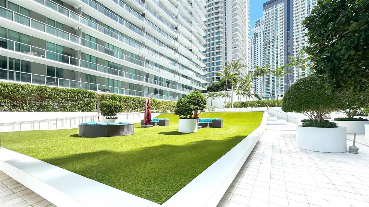 79 SW 12th St , Unit 3111-S, Miami, FL 33130 Photo