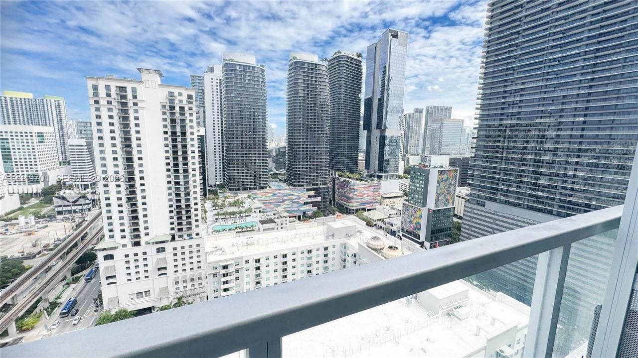 79 SW 12th St , Unit 3111-S, Miami, FL 33130 Photo