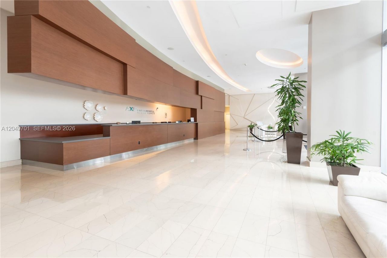 79 SW 12th St , Unit 3111-S, Miami, FL 33130 Photo