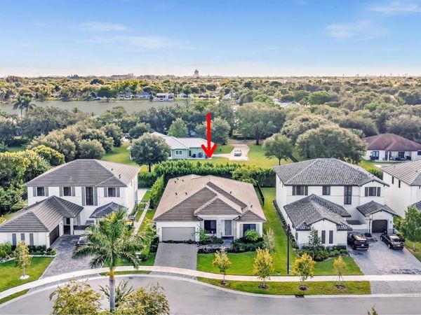 5736 SW 104th Ter, Cooper City, FL 33328