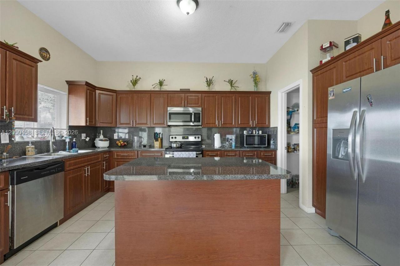 1980 SE 23rd Ave , Homestead, FL 33035 Photo