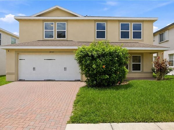 10365 Canal Brook LN, LEHIGH ACRES, FL 33936