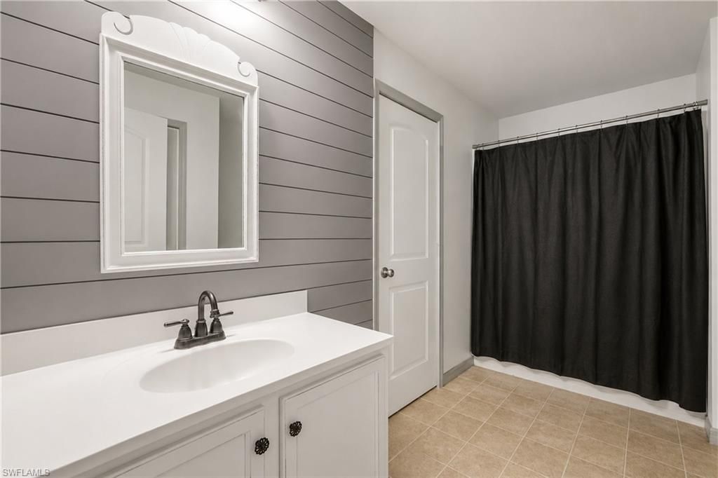 10365 Canal Brook Ln, Lehigh Acres, FL 33936 Photo