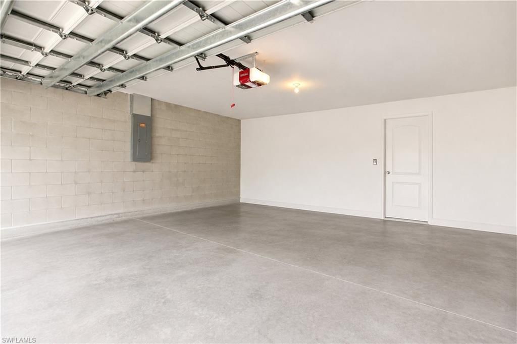 10365 Canal Brook Ln, Lehigh Acres, FL 33936 Photo