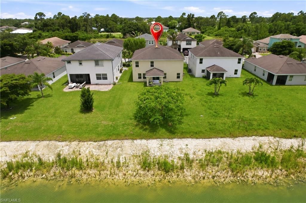 10365 Canal Brook Ln, Lehigh Acres, FL 33936 Photo