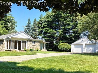 5600 Hemingway Lake Road, Otter Lake Vlg, MI 48464