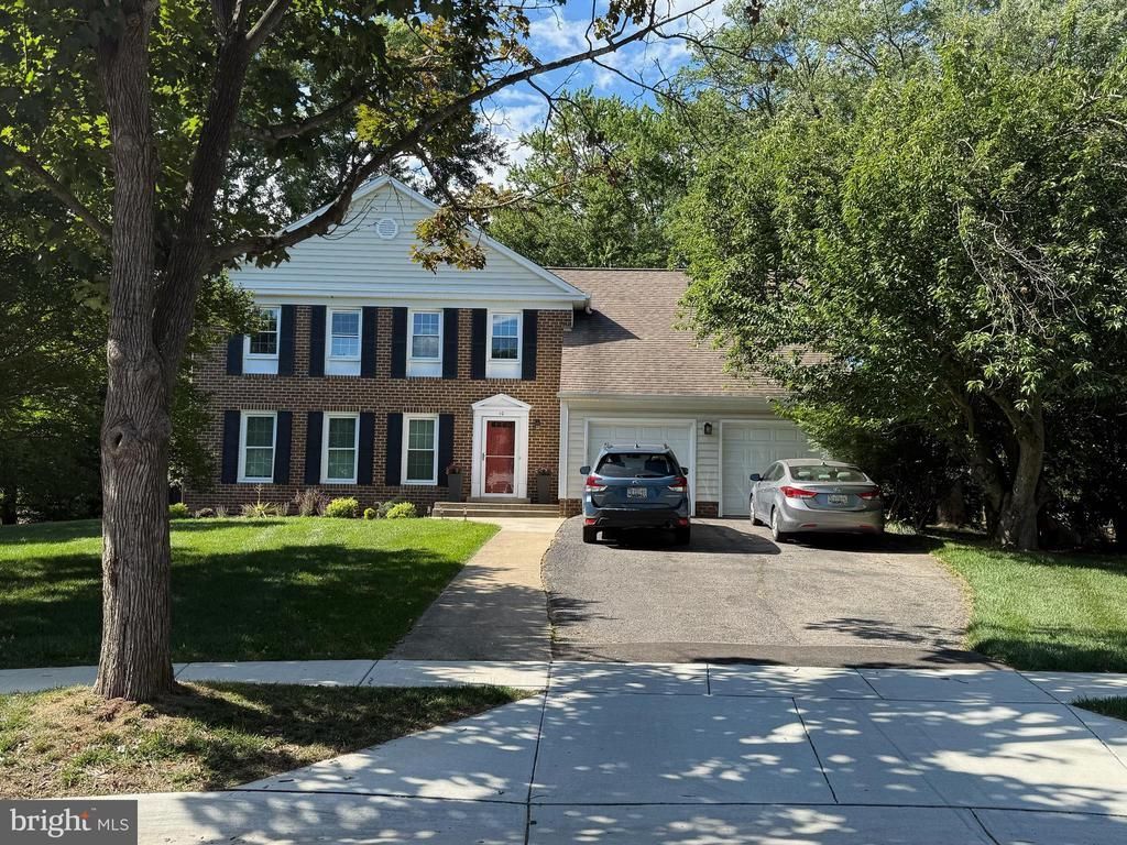 10 DAIRYFIELD COURT, ROCKVILLE, MD 20852