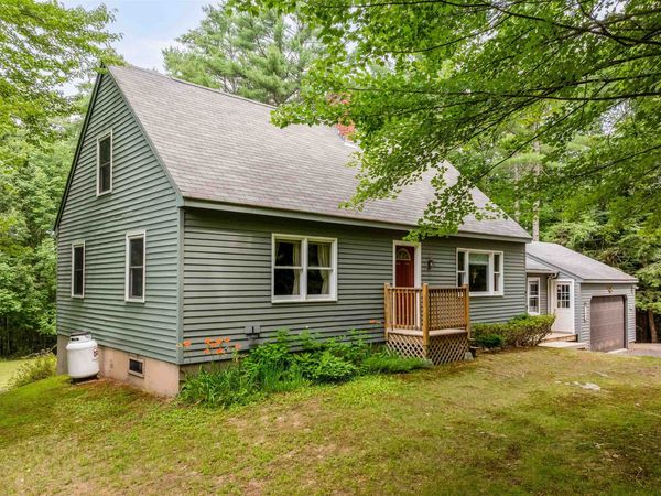 929 Rt 11, Sunapee, NH 03782