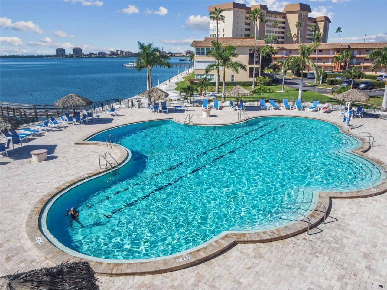5200 Brittany Drive S, Unit 1508, Saint Petersburg, FL 33715 Photo