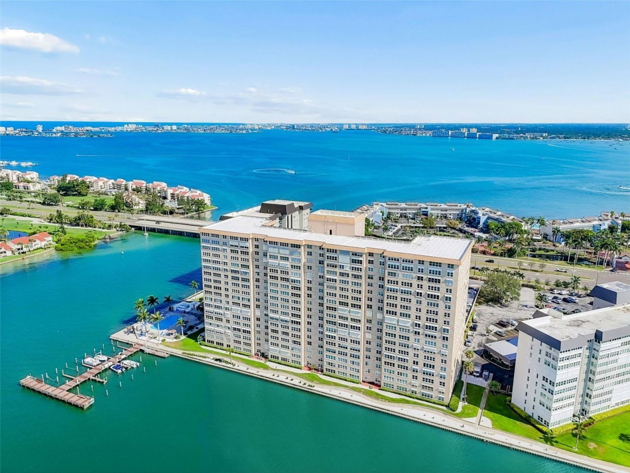 5200 Brittany Drive S, Unit 1508, Saint Petersburg, FL 33715 Photo