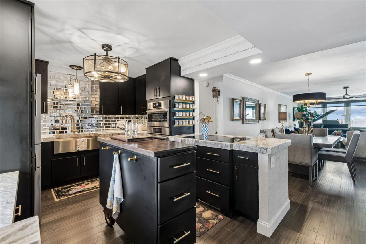 5200 Brittany Drive S, Unit 1508, Saint Petersburg, FL 33715 Photo