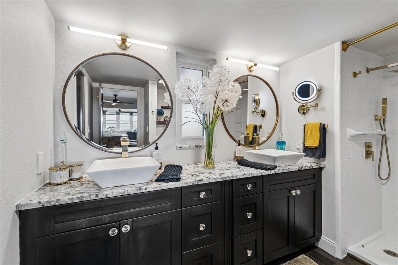 5200 Brittany Drive S, Unit 1508, Saint Petersburg, FL 33715 Photo