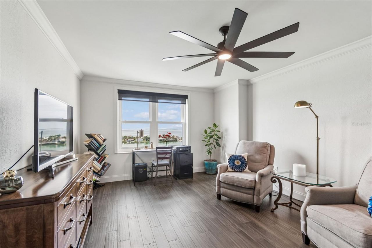 5200 Brittany Drive S, Unit 1508, Saint Petersburg, FL 33715 Photo