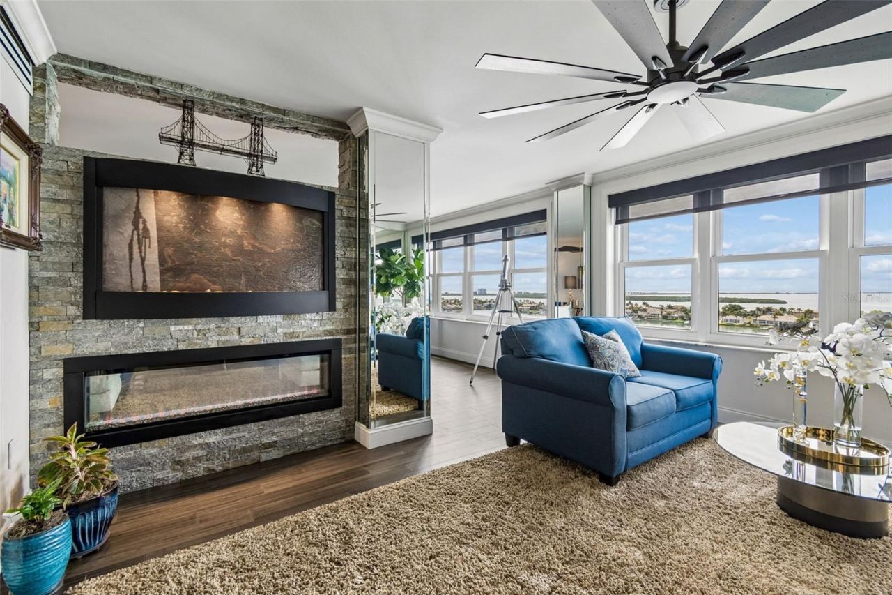 5200 Brittany Drive S, Unit 1508, Saint Petersburg, FL 33715 Photo