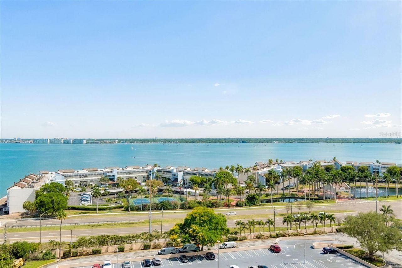 5200 Brittany Drive S, Unit 1508, Saint Petersburg, FL 33715 Photo