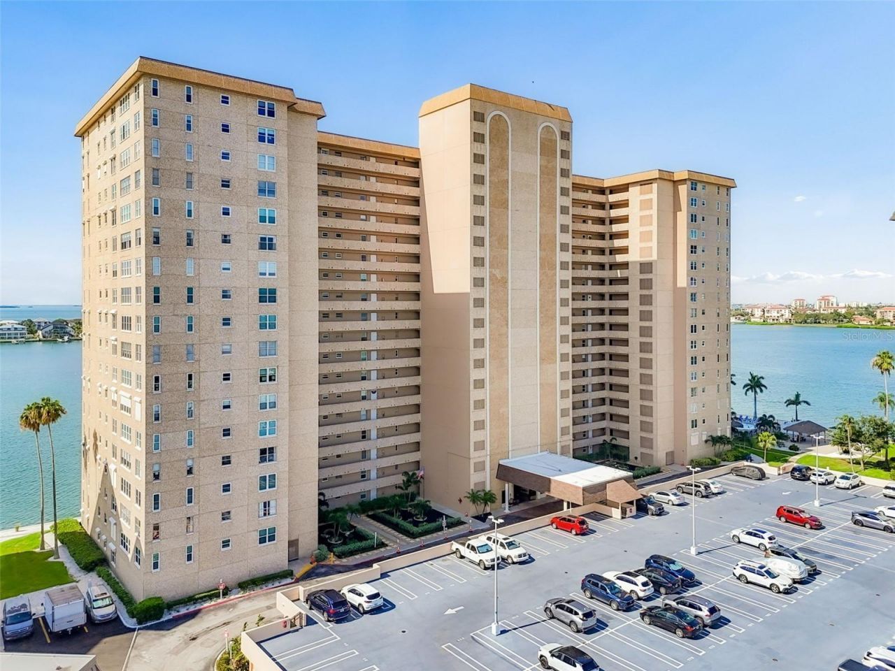5200 Brittany Drive S, Unit 1508, Saint Petersburg, FL 33715 Photo