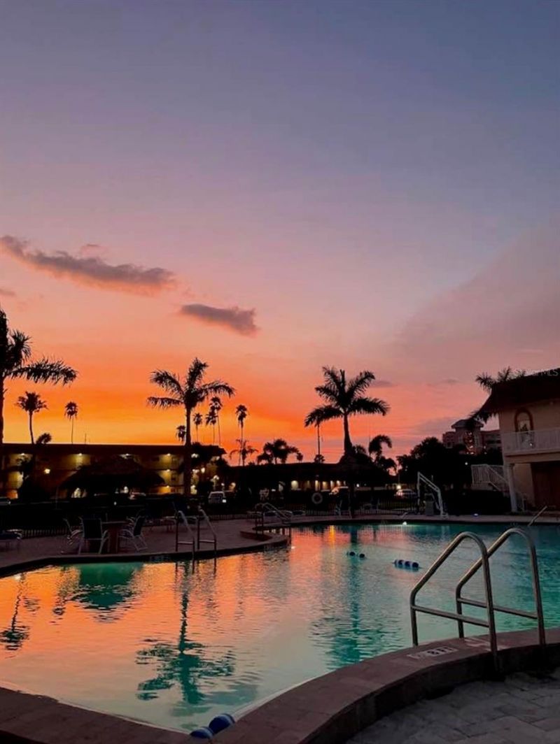5200 Brittany Drive S, Unit 1508, Saint Petersburg, FL 33715 Photo