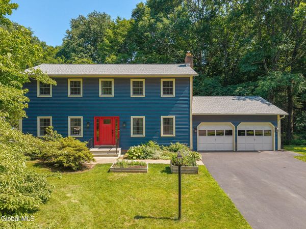 20 BellFlower Road, Malta, NY 12020