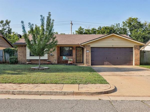 1112 Lapwing Road, Edmond, OK 73003