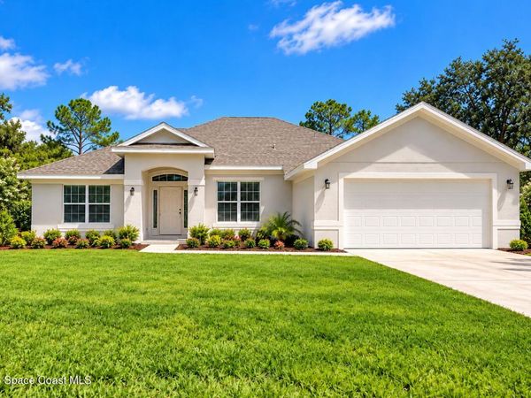 147 SW Whirl Street SW, Palm Bay, FL 32908
