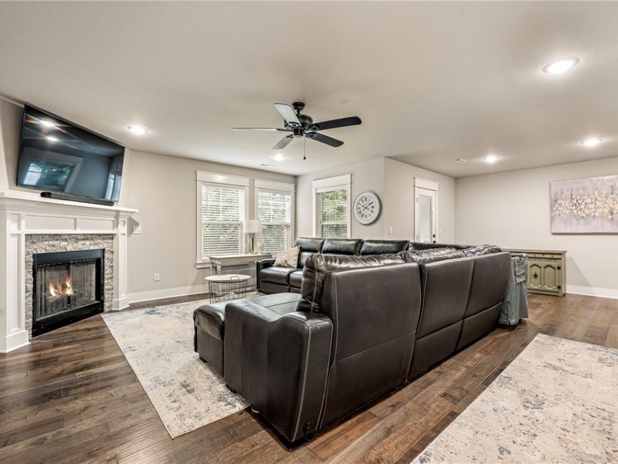 Property Image 34