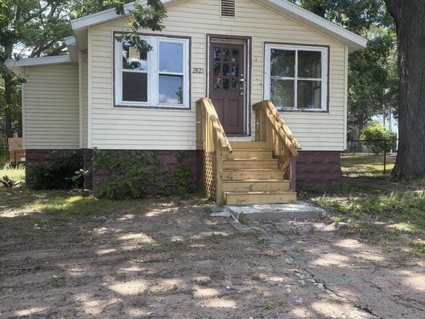 2821 Jarman Street, Muskegon, MI 49444