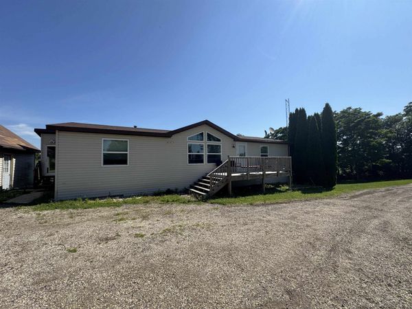 W2502 Preston Road, Juda, WI 53550