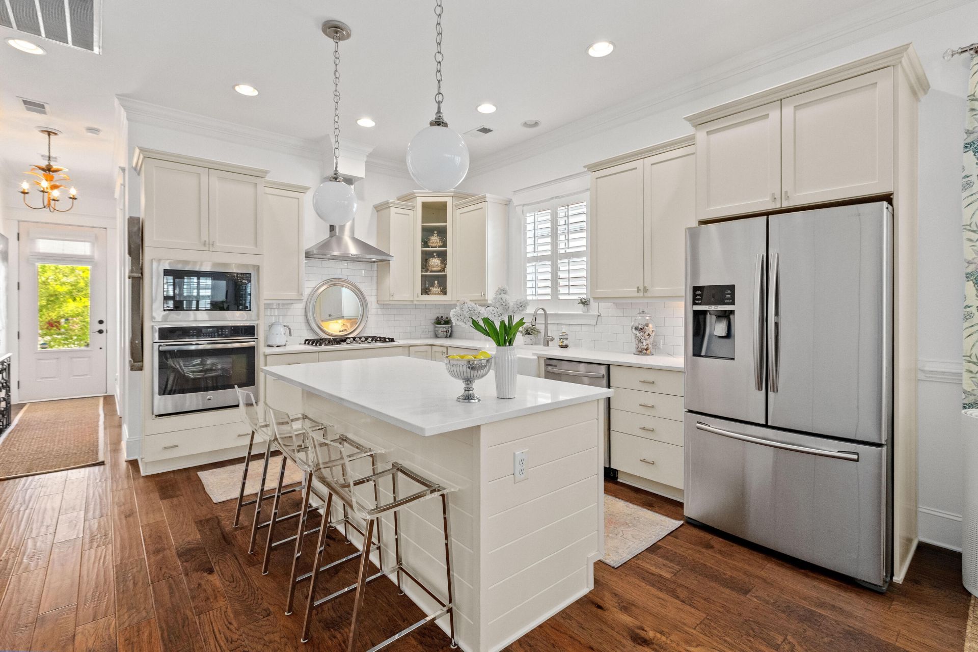 2528 Josiah Street Photo 17