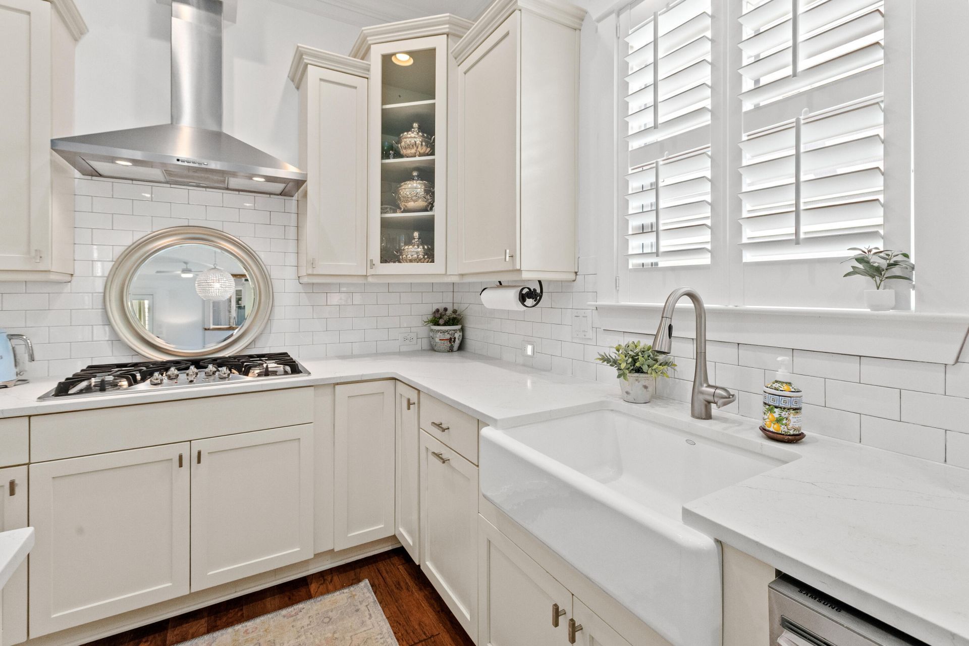 2528 Josiah Street Photo 18