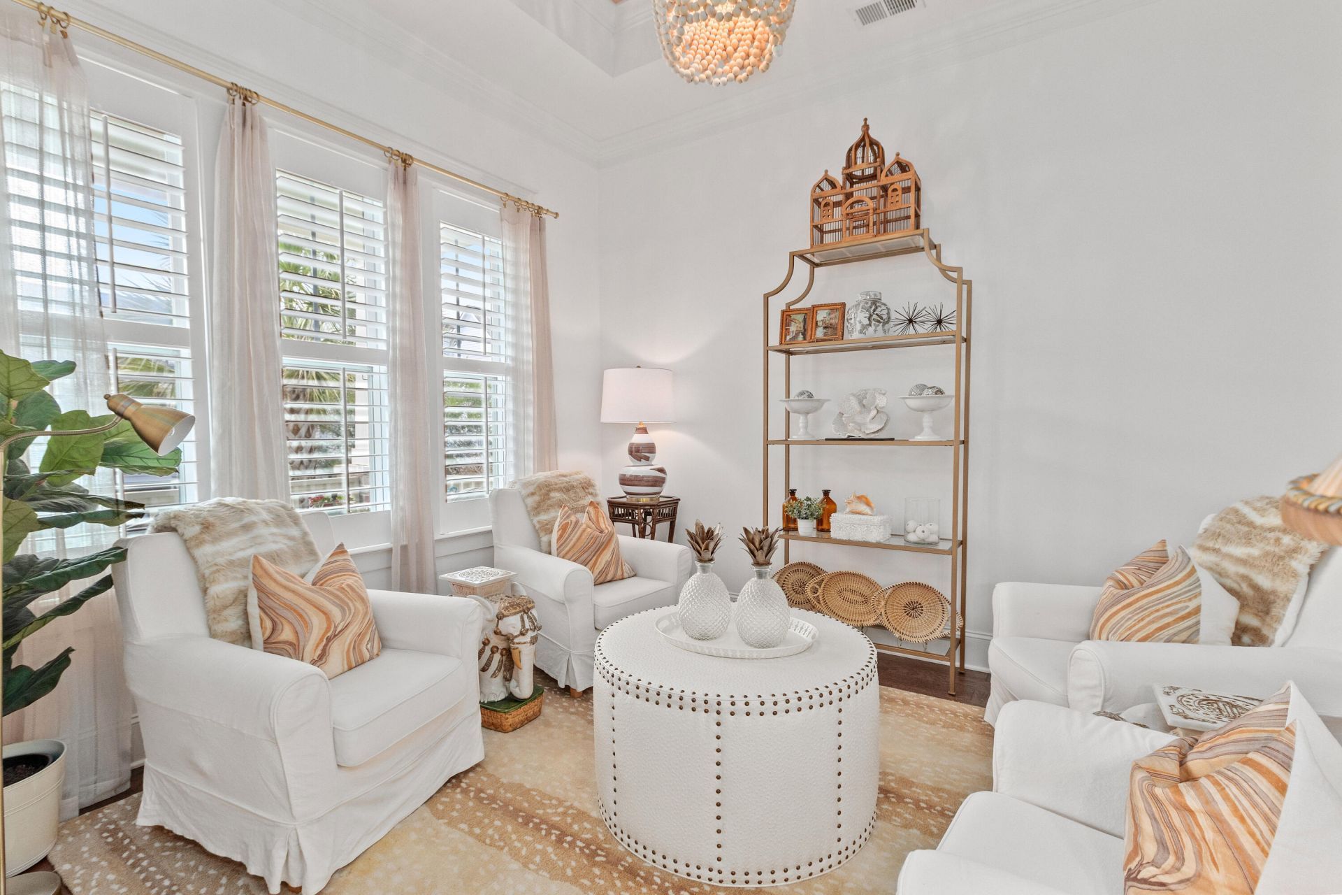 2528 Josiah Street Photo 7