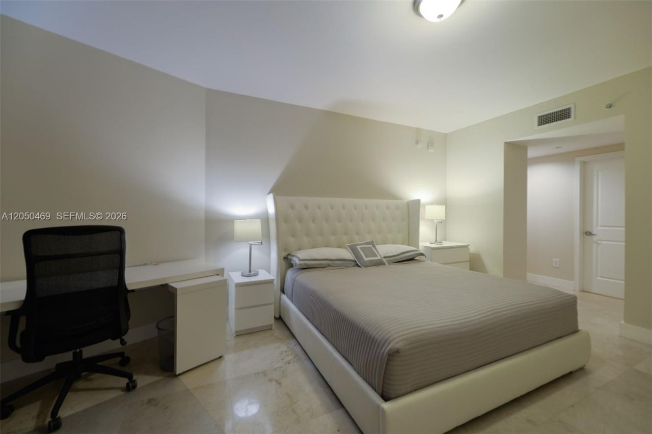 3101 S Ocean Dr , Unit 404, Hollywood, FL 33019 Photo