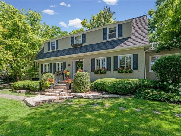 639 Lincoln Avenue , Winnetka, IL 60093