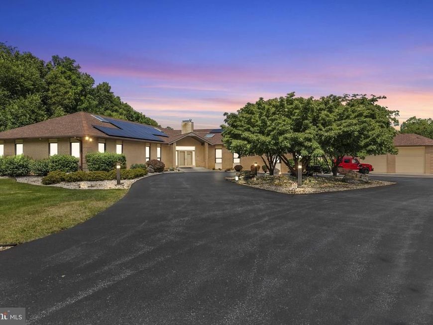 253 Brindle Road, Mechanicsburg, PA 17050 Main Photo