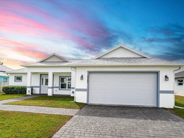 5362 NW Akbar Terrace, Port St. Lucie, FL 34986