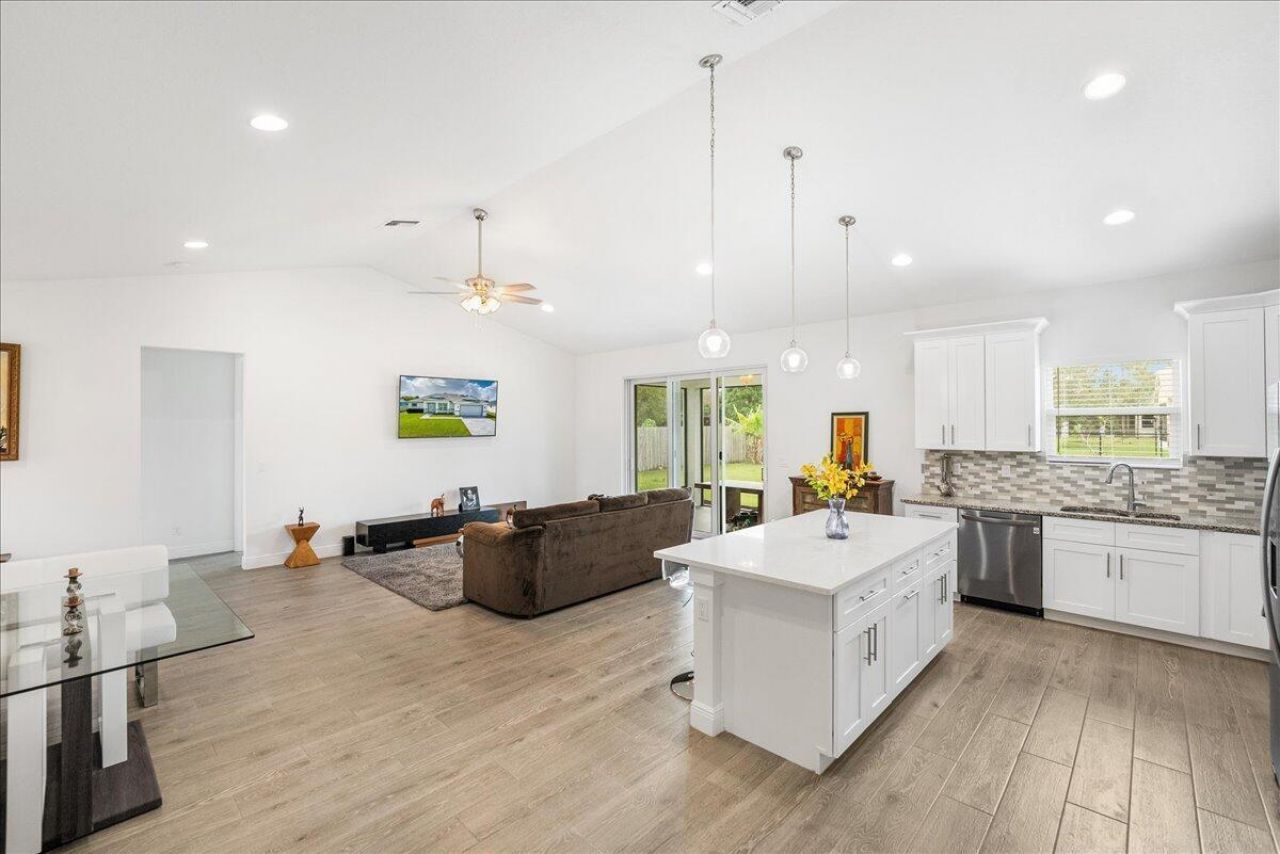 5362 NW Akbar Terrace, Port Saint Lucie, FL 34986 Photo