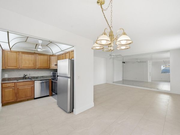 452 Brittany J, Delray Beach, FL 33446