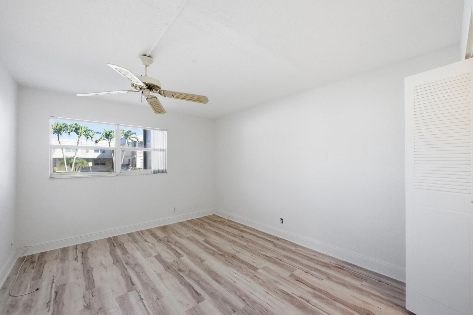 452 Brittany J, Delray Beach, FL 33446 Photo