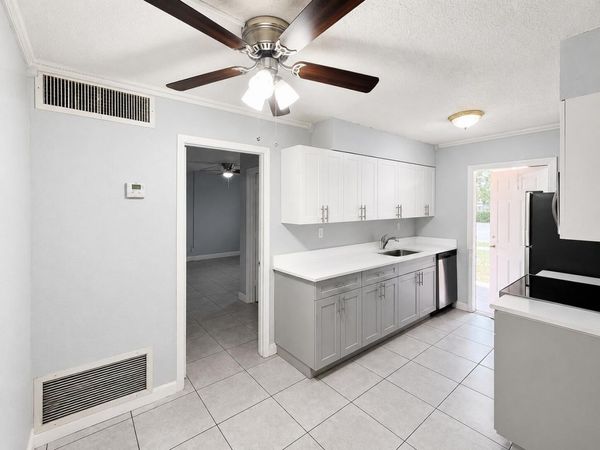 1001 SW 74th Avenue, Unit 101a, North Lauderdale, FL 33068