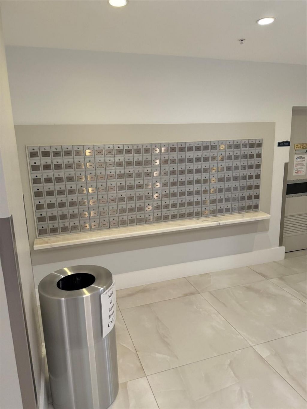 3000 S Ocean Drive, Unit 302, Hollywood, FL 33019 Photo