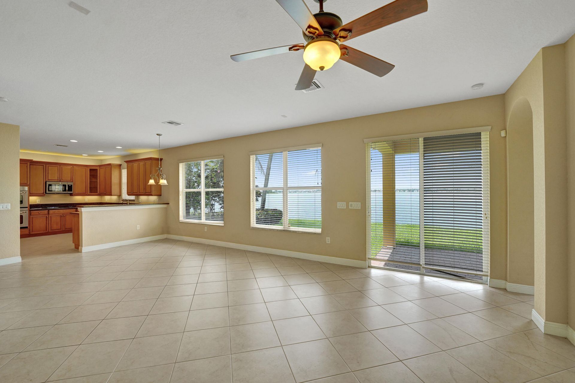 18062 SW 41st Street, Miramar, FL 33029 Photo