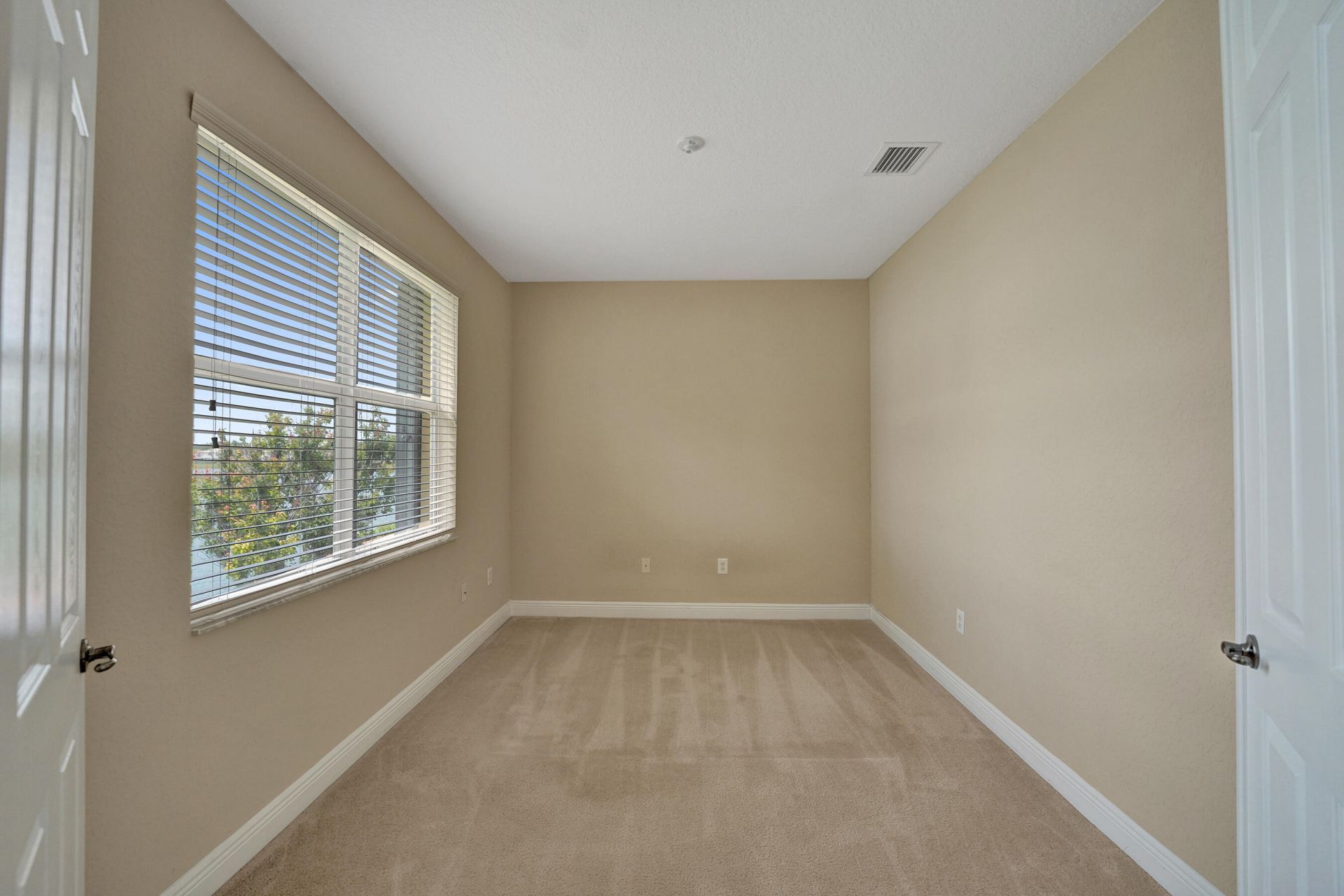 18062 SW 41st Street, Miramar, FL 33029 Photo
