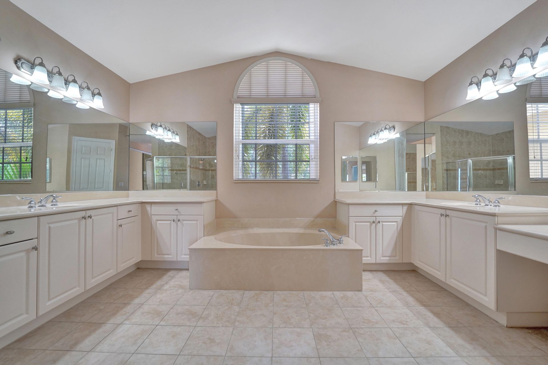 18062 SW 41st Street, Miramar, FL 33029 Photo