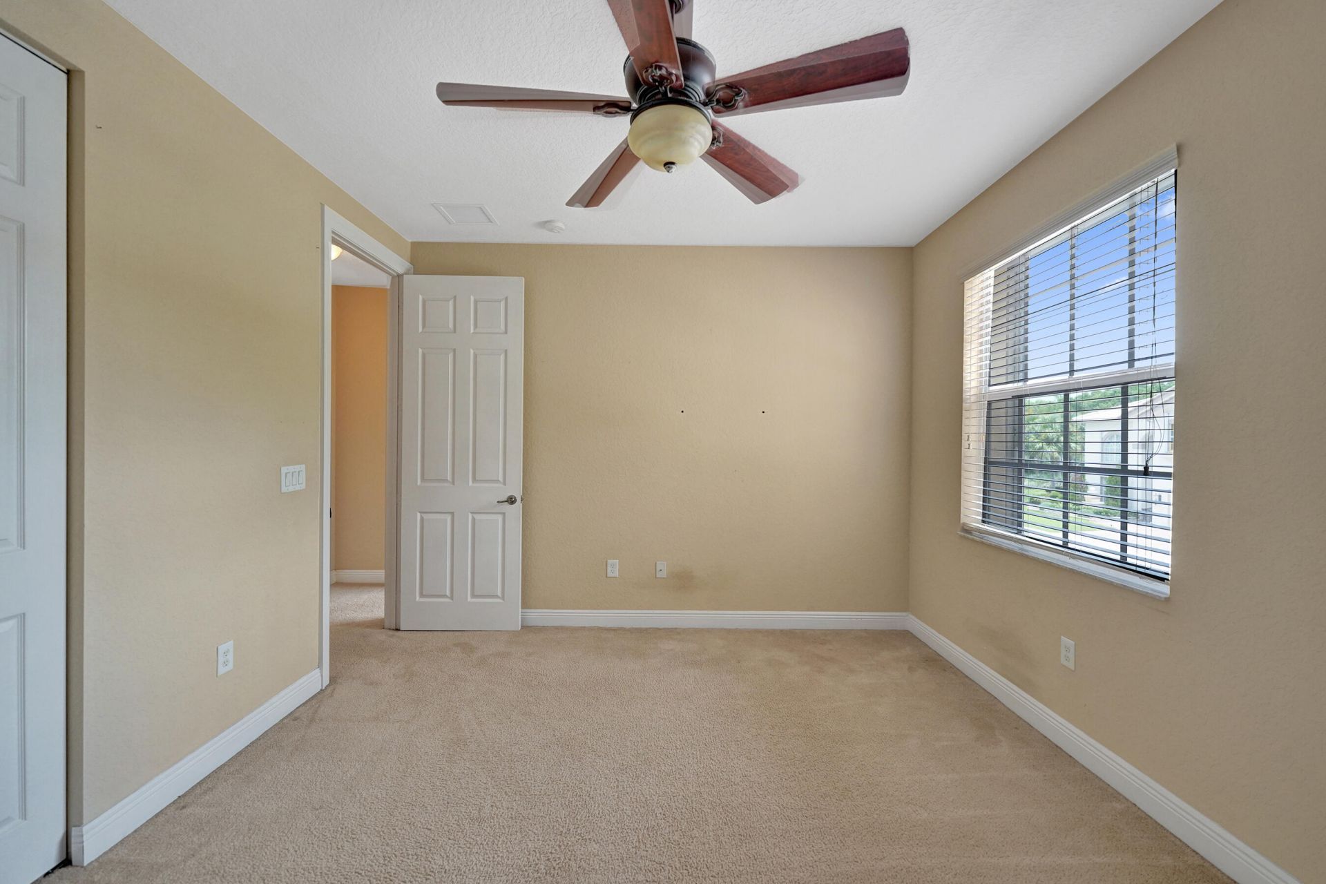 18062 SW 41st Street, Miramar, FL 33029 Photo