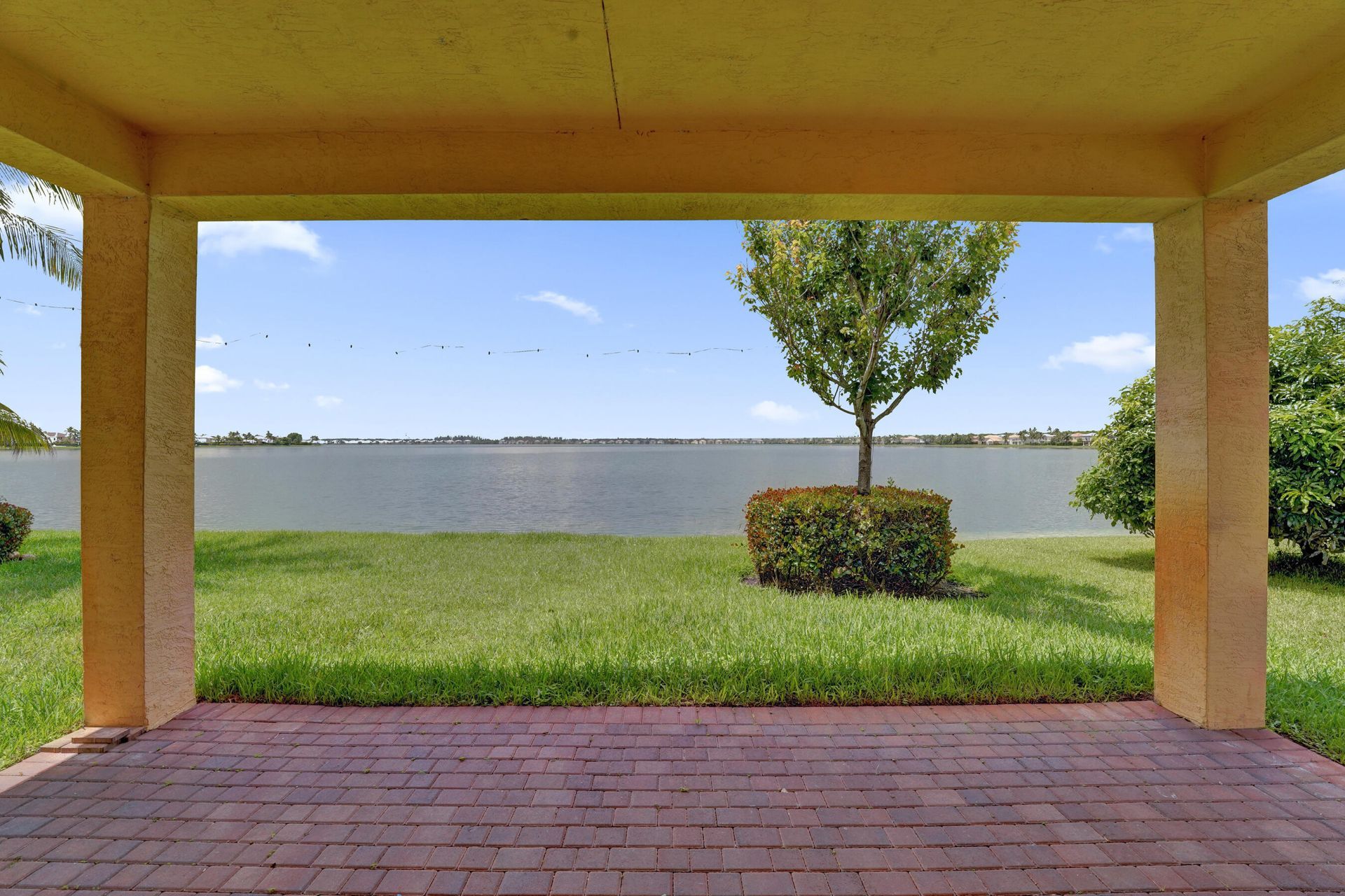 18062 SW 41st Street, Miramar, FL 33029 Photo