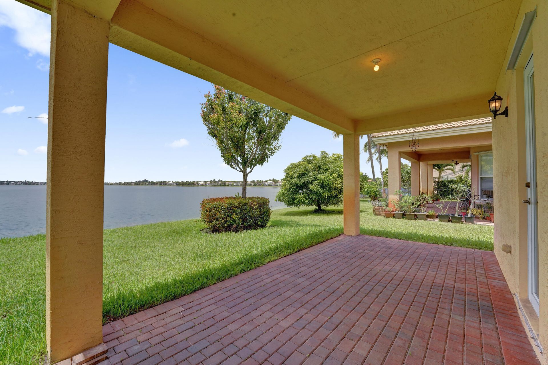 18062 SW 41st Street, Miramar, FL 33029 Photo