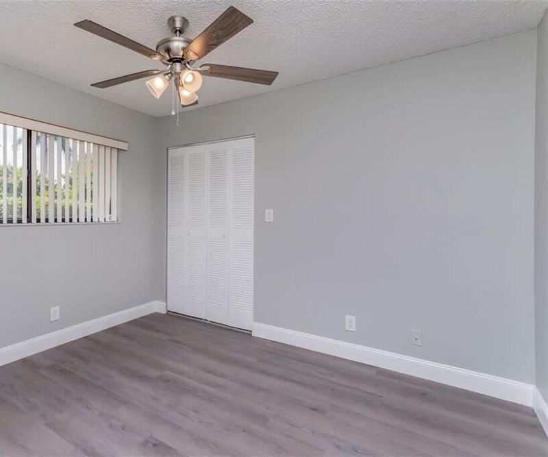 454 Lakeview Drive, Unit 1, Weston, FL 33326 Photo