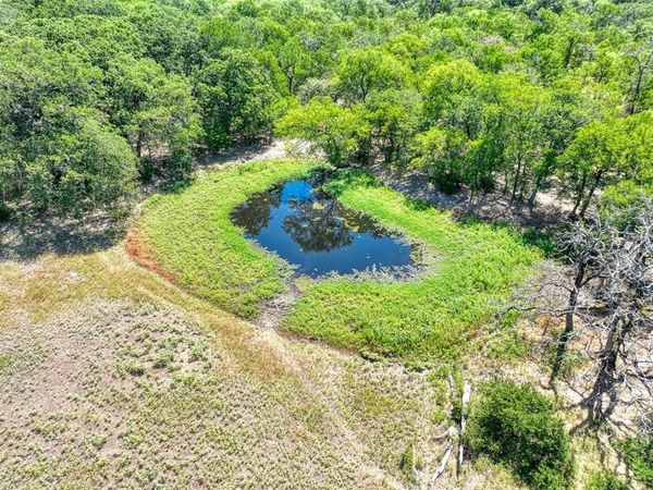 7168 Fm 1129 , Chatfield, TX 75105