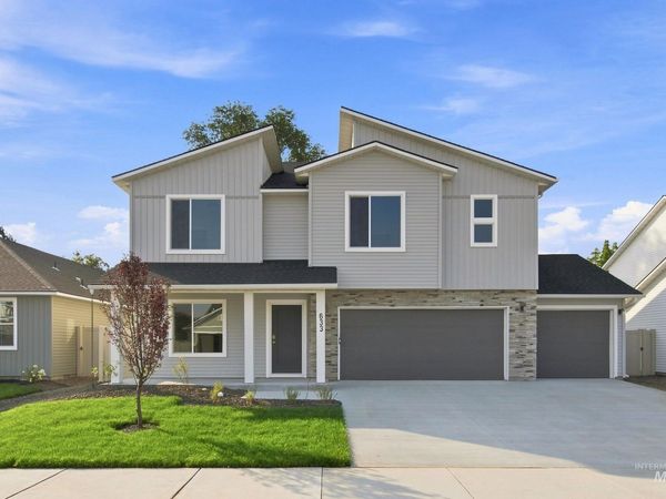633 W Novak Dr, Emmett, ID 83617
